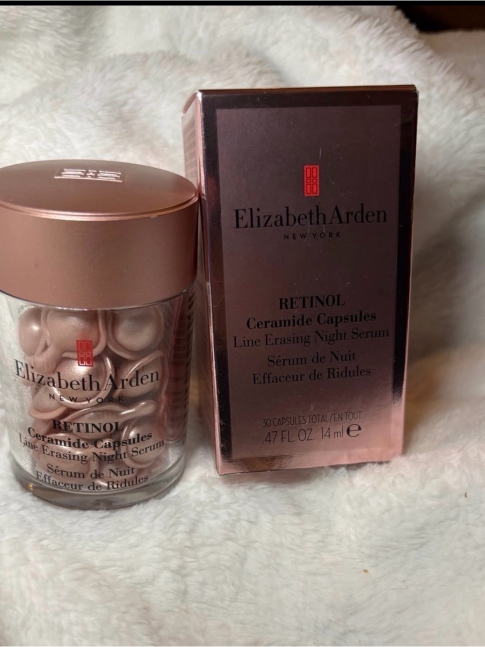 Elizabeth Arden Retinol Ceramide Capsules Night Serum Brand New in Box!!